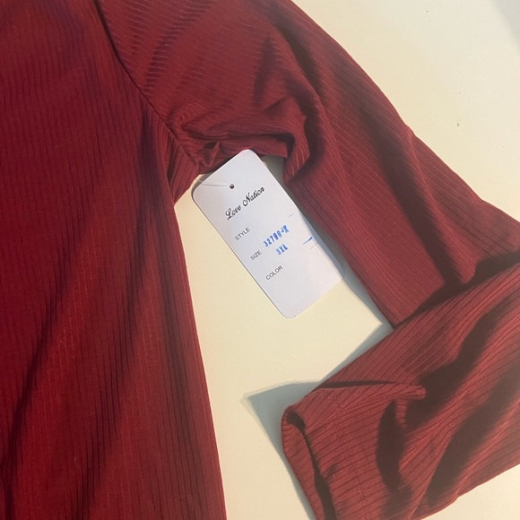 Red longs sleeve shirt - Picture 2 of 6
